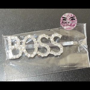 “BOSS” hairpin